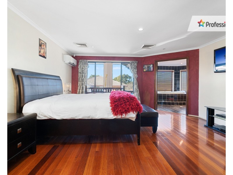 11 Calabria Street, Prestons NSW 2170