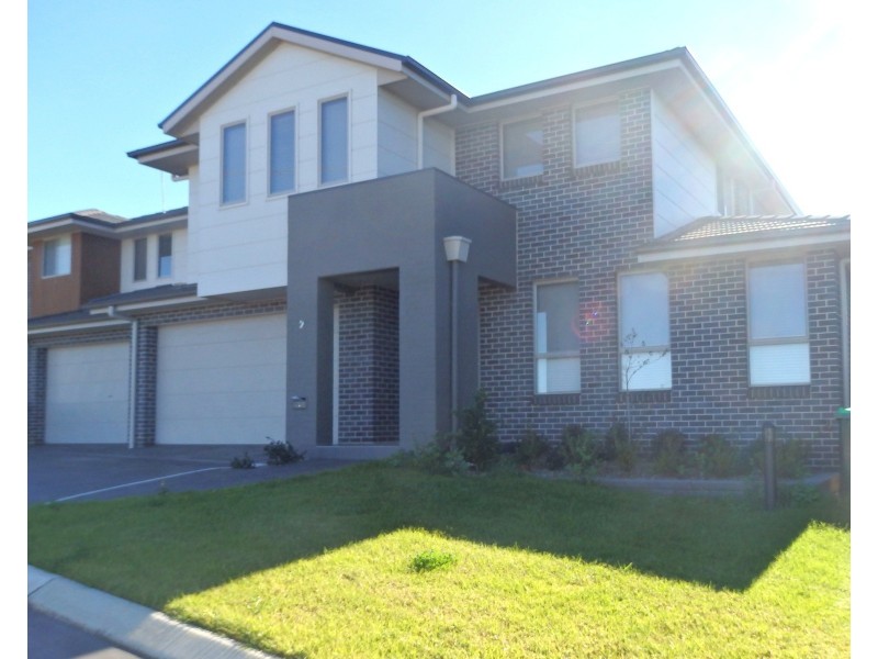 2/19 Port Hedland Road, Edmondson Park NSW 2174