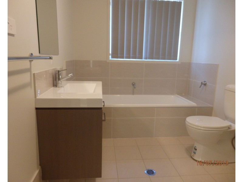 2/19 Port Hedland Road, Edmondson Park NSW 2174