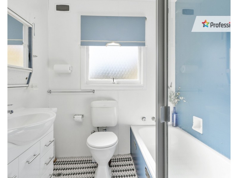 79 Alderson Avenue, Liverpool NSW 2170