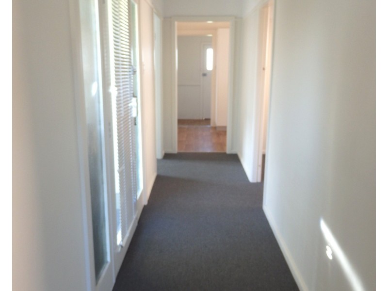 3 Blackwood Avenue, Casula NSW 2170