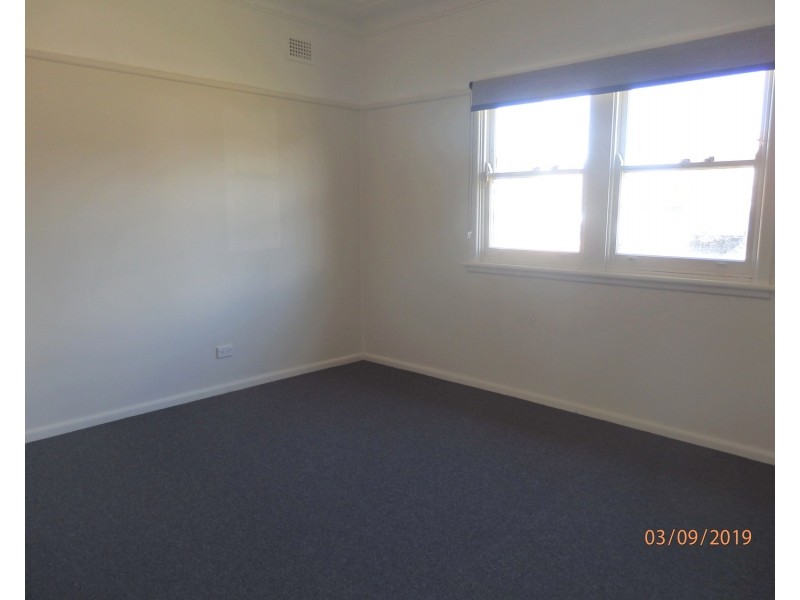 3 Blackwood Avenue, Casula NSW 2170