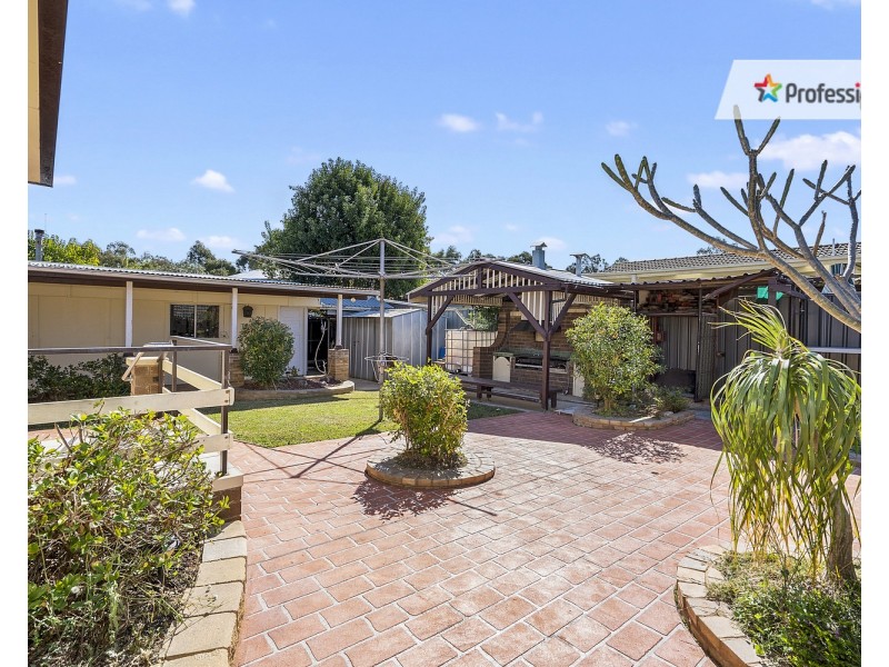20 Jacaranda Crescent, Casula NSW 2170
