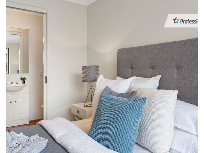 1/12 Pine Road, Casula NSW 2170