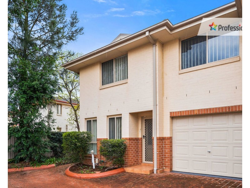 1/12 Pine Road, Casula NSW 2170