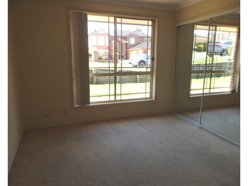 1/182-184 Leacocks Lane, Casula NSW 2170