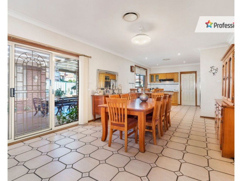 12 Gunsynd Avenue, Casula NSW 2170