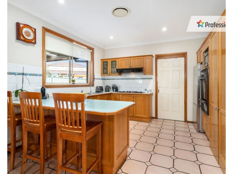 12 Gunsynd Avenue, Casula NSW 2170