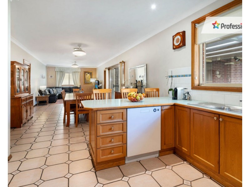 12 Gunsynd Avenue, Casula NSW 2170