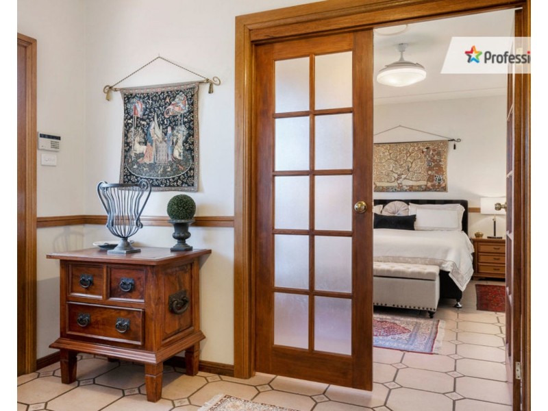 12 Gunsynd Avenue, Casula NSW 2170