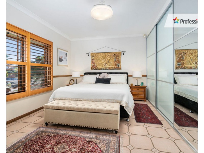 12 Gunsynd Avenue, Casula NSW 2170