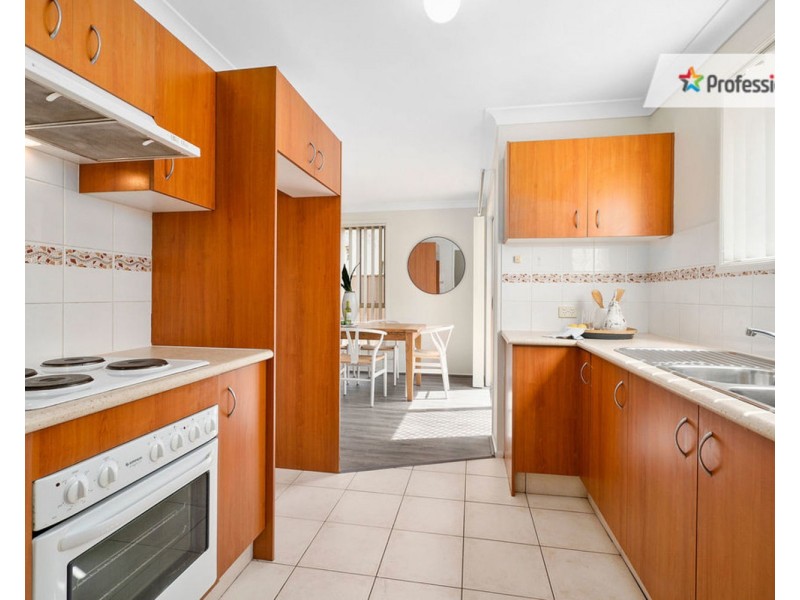 1/12 Pine Road, Casula NSW 2170