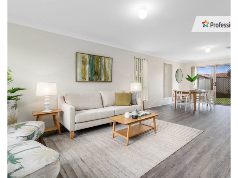 1/12 Pine Road, Casula NSW 2170