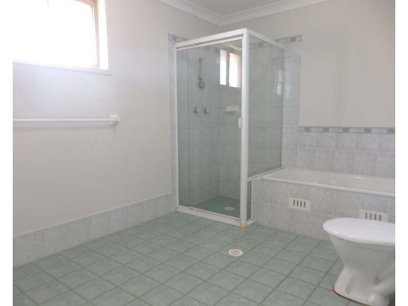 10/14 Pine Road, Casula NSW 2170