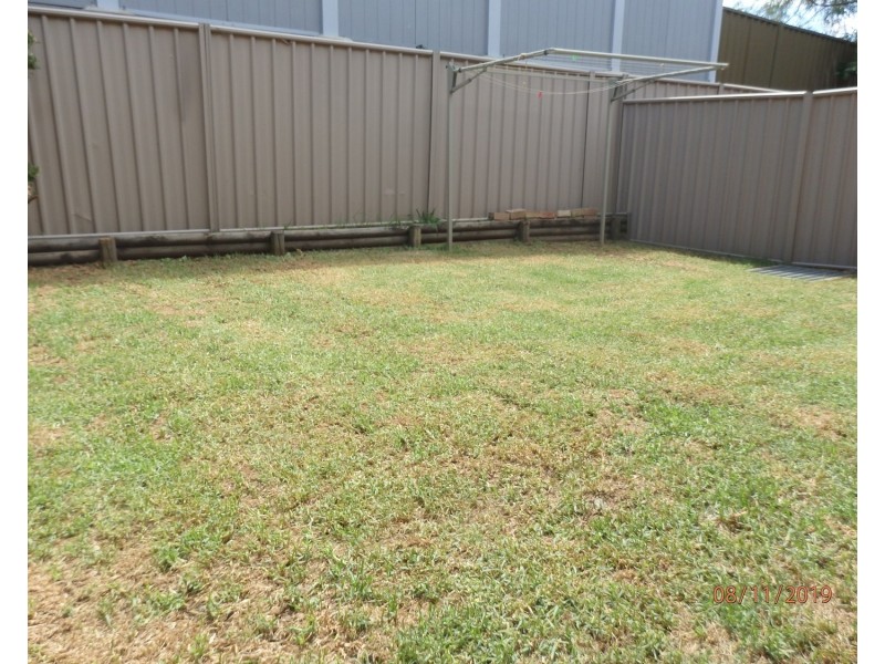 10/14 Pine Road, Casula NSW 2170