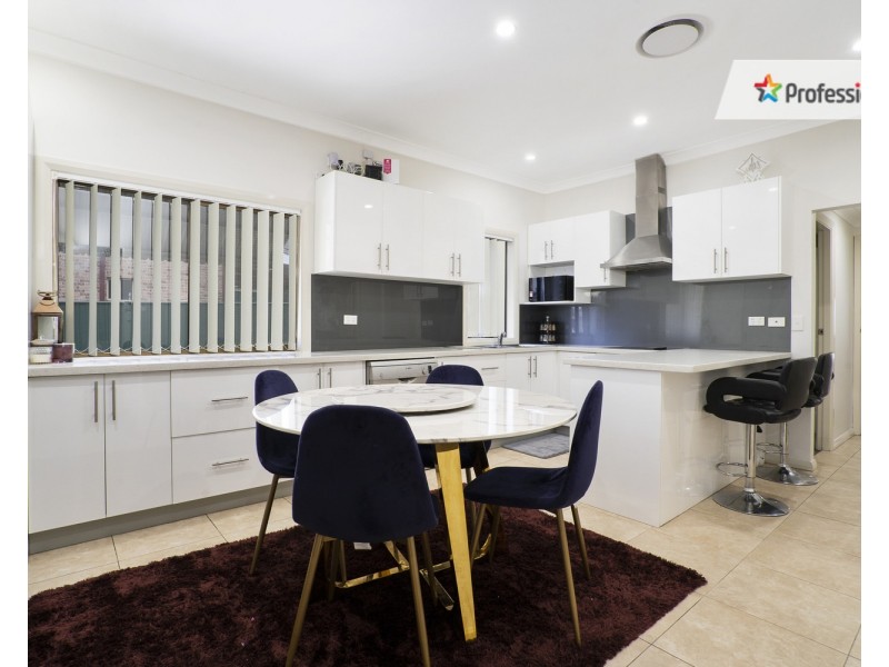 122-124 Graham Avenue, Lurnea NSW 2170