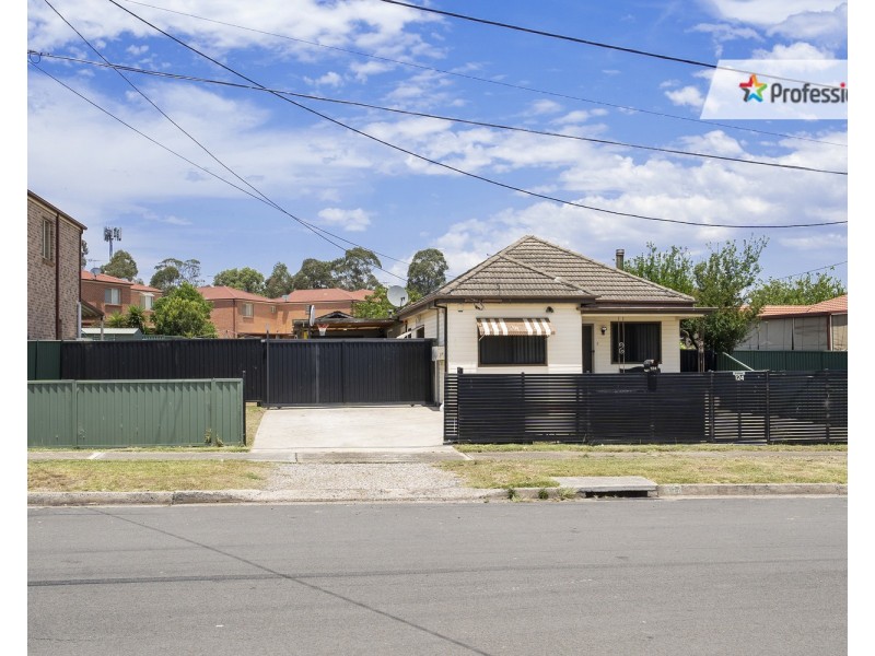 122-124 Graham Avenue, Lurnea NSW 2170