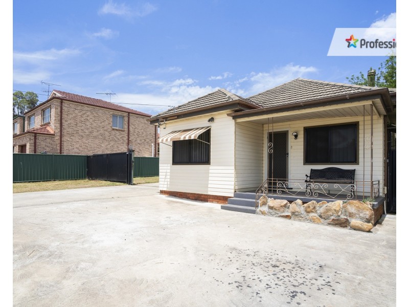 122-124 Graham Avenue, Lurnea NSW 2170