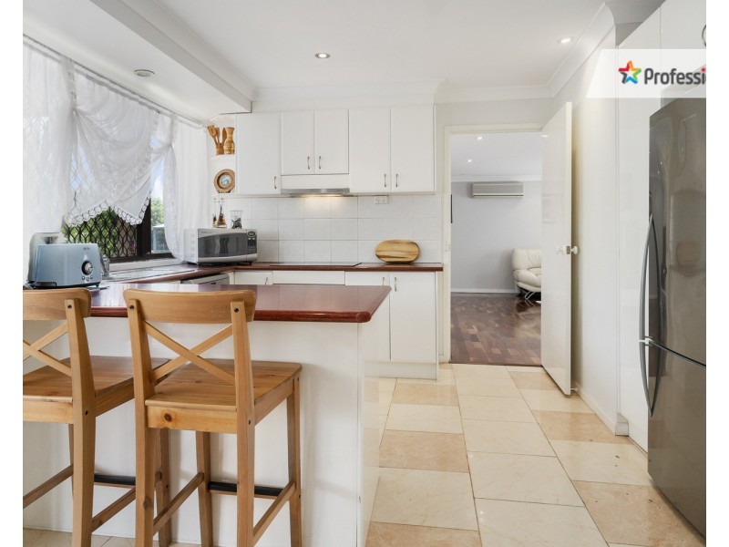 1 Jockey Close, Casula NSW 2170