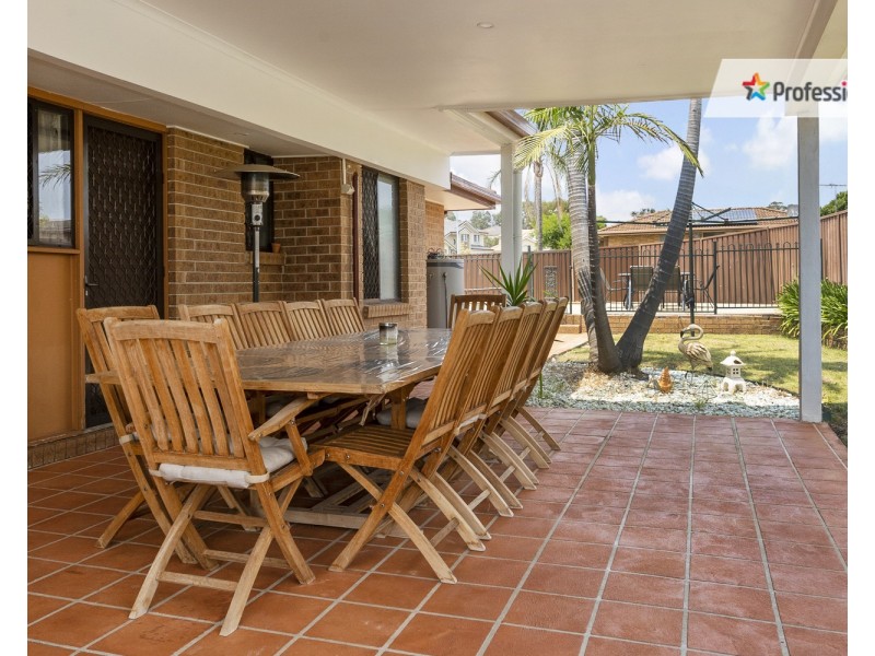 1 Jockey Close, Casula NSW 2170