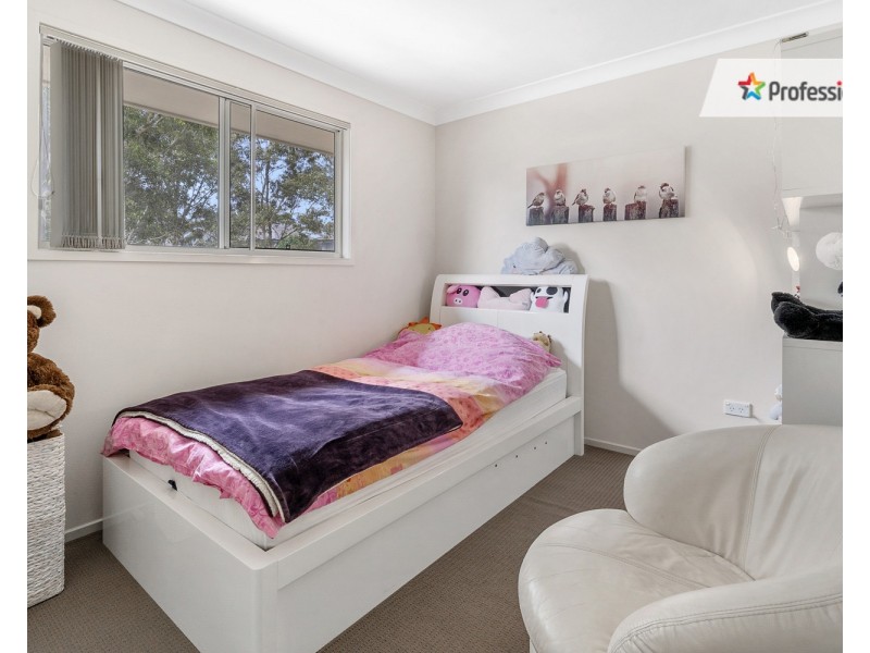 10 Watling Avenue, West Hoxton NSW 2171