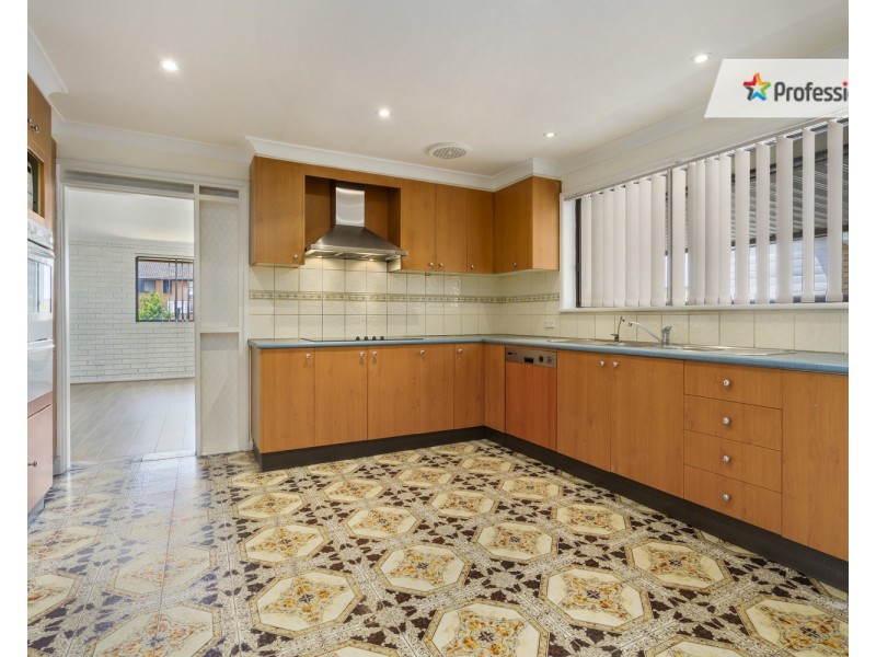 13 Demeyrick Avenue, Casula NSW 2170