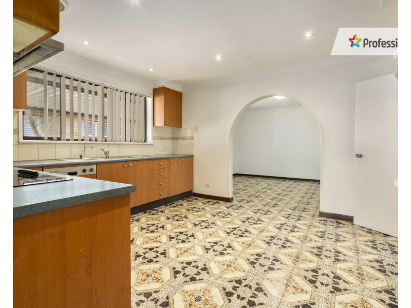 13 Demeyrick Avenue, Casula NSW 2170