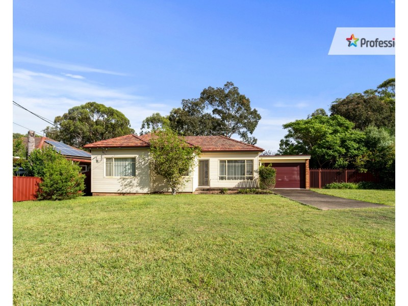 98 Fitzpatrick Crescent, Casula NSW 2170