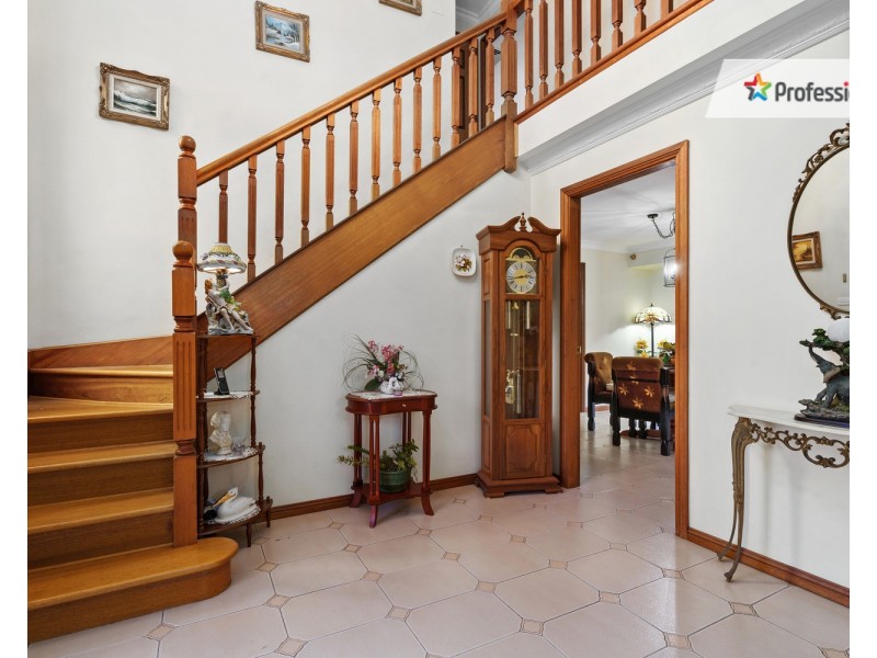 6 Guise Avenue, Casula NSW 2170