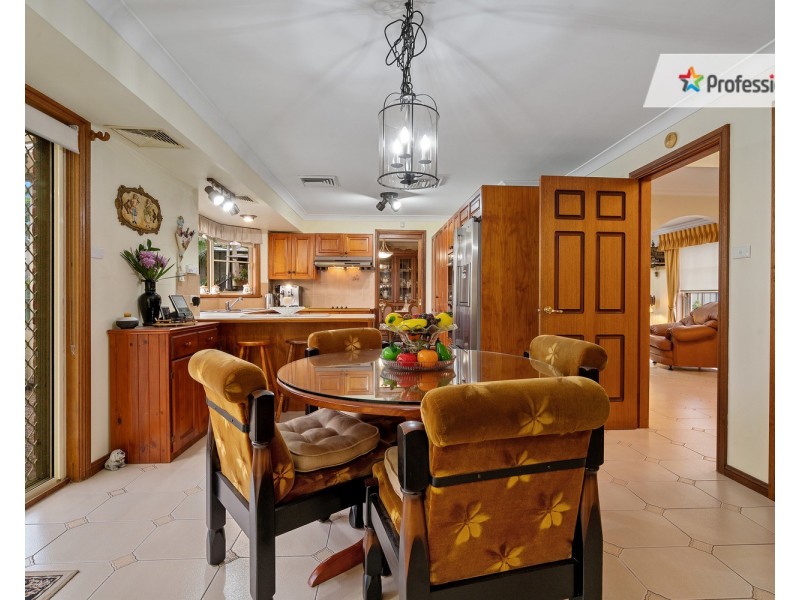 6 Guise Avenue, Casula NSW 2170