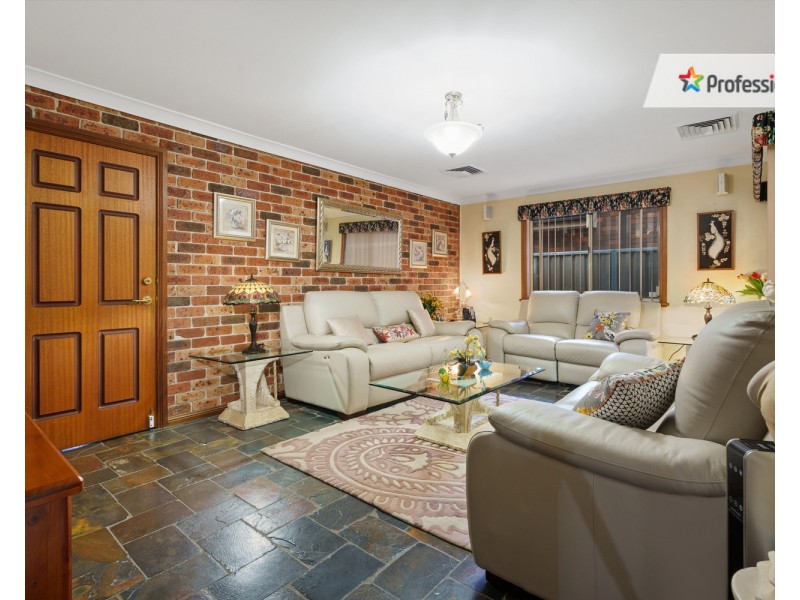 6 Guise Avenue, Casula NSW 2170