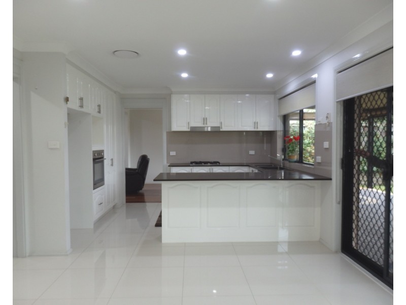 11 Roth Street, Casula NSW 2170