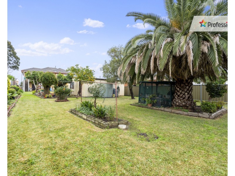 22 Webster Road, Lurnea NSW 2170