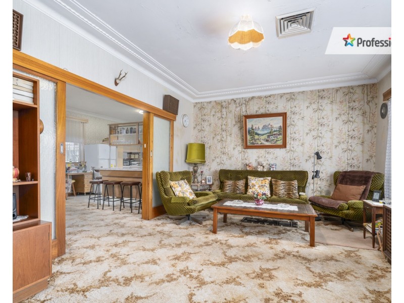 22 Webster Road, Lurnea NSW 2170