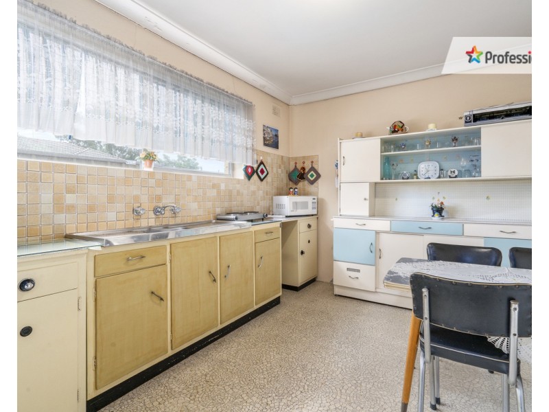 22 Webster Road, Lurnea NSW 2170