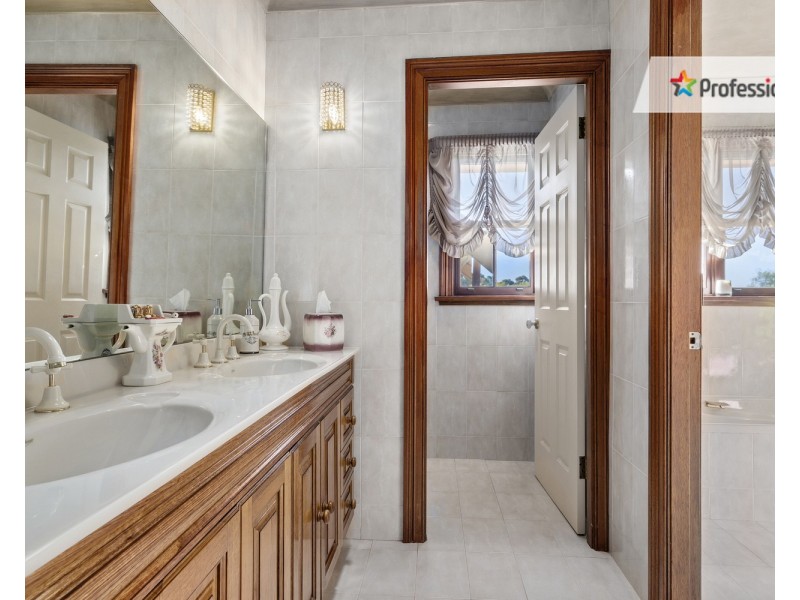 20 Brooks Road, Denham Court NSW 2565