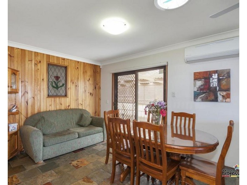 42 Canberra Avenue, Casula NSW 2170