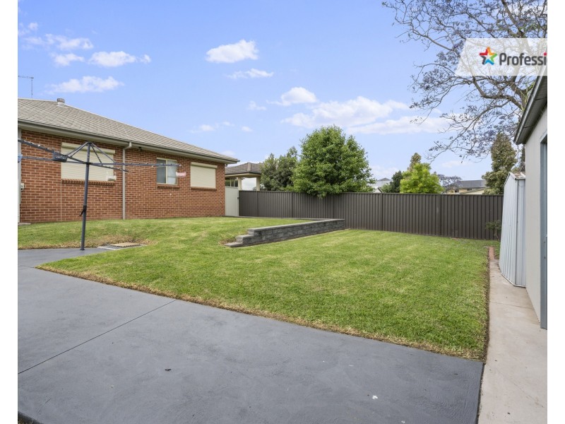 31 Ashcroft Avenue, Casula NSW 2170