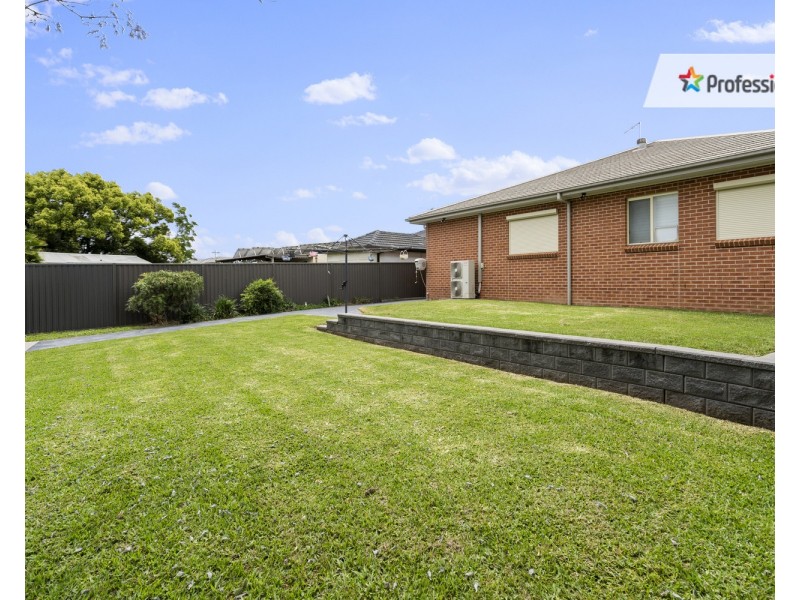 31 Ashcroft Avenue, Casula NSW 2170