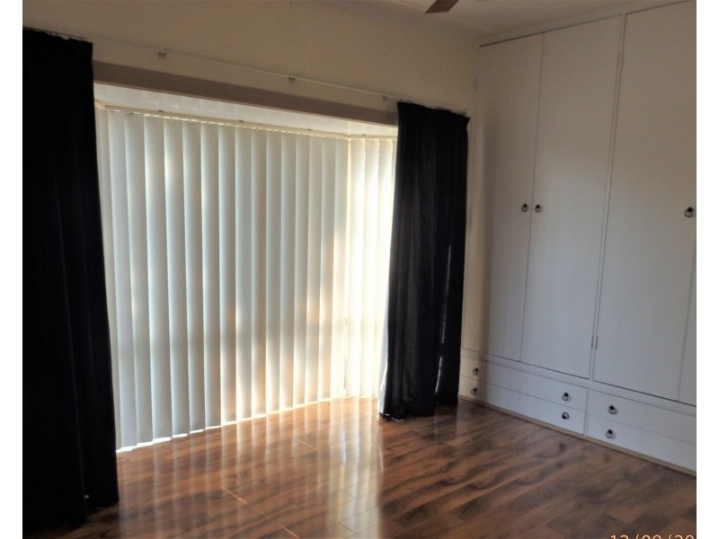 36 Marsh Parade, Casula NSW 2170