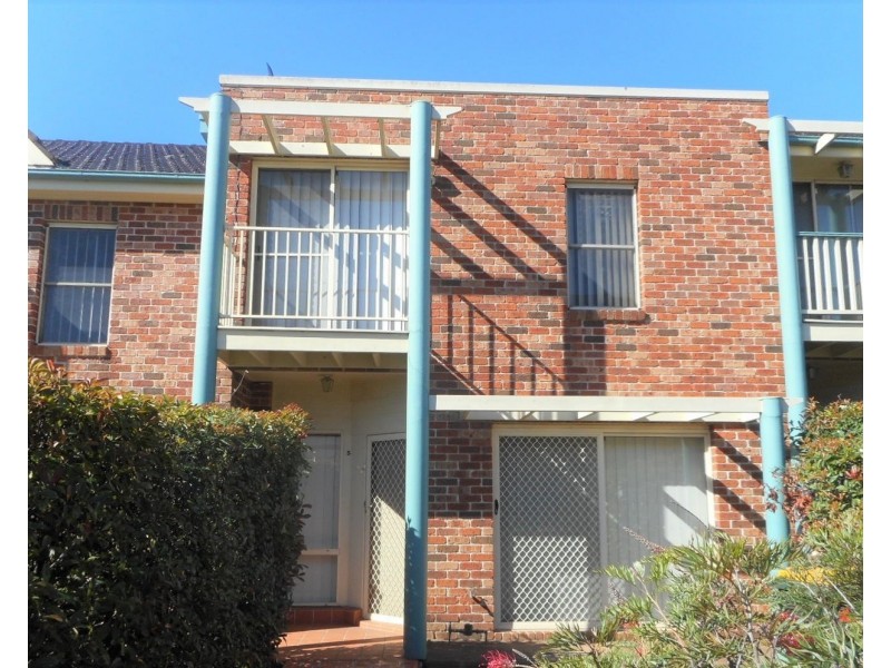 5/1-3 Kurrajong Road, Casula NSW 2170