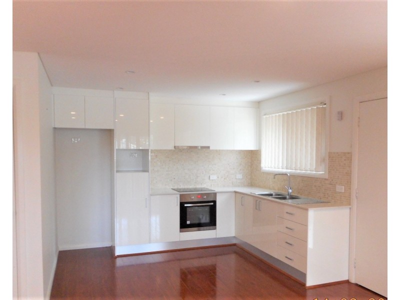 8A Lady Penhryn Close, Lurnea NSW 2170
