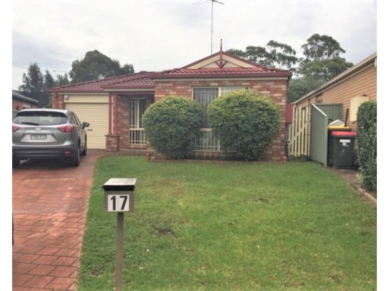 17 Erin Place, Casula NSW 2170