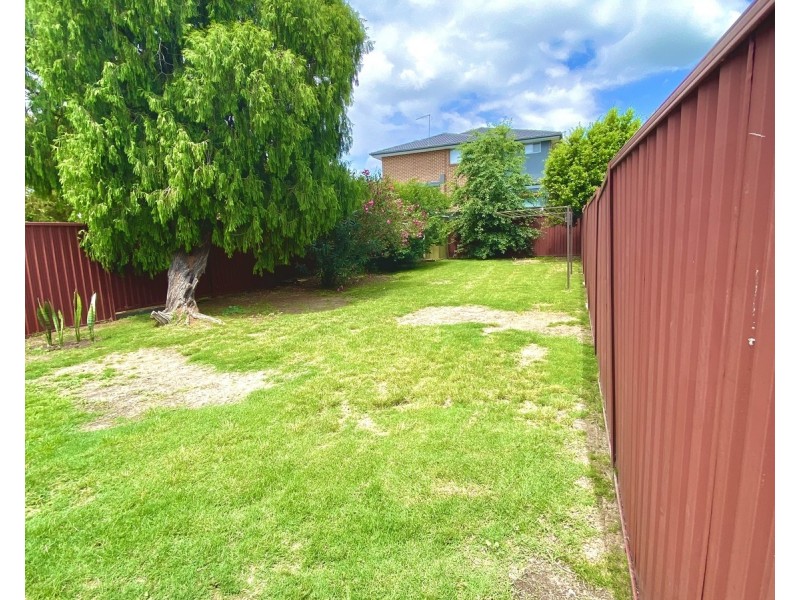 52A Ashcroft Avenue, Casula NSW 2170