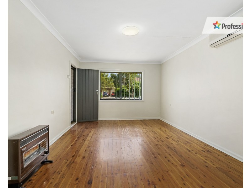 23 Gibson Avenue, Casula NSW 2170