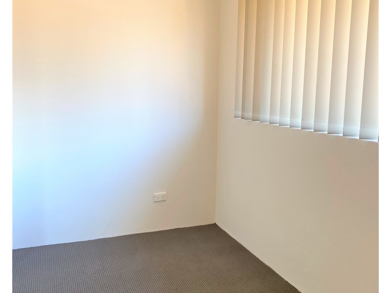 64/142 Moore Street, Liverpool NSW 2170