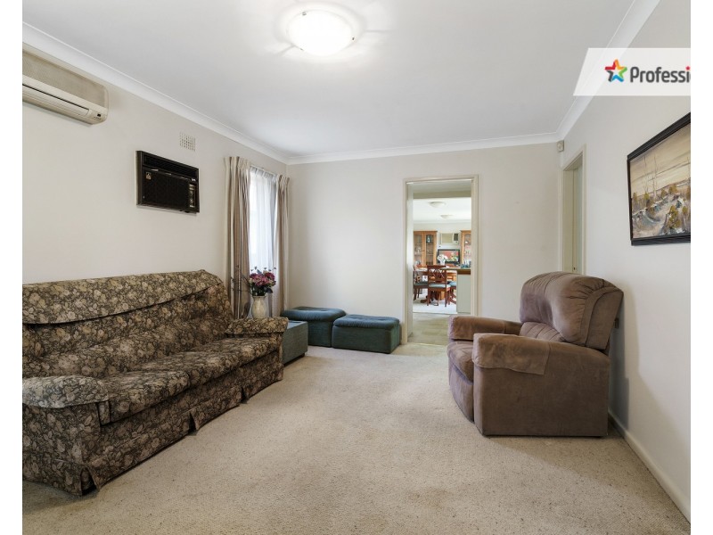 2 Holterman Place, Cartwright NSW 2168