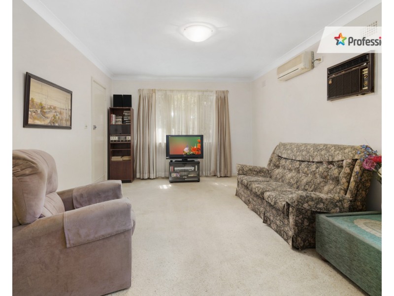 2 Holterman Place, Cartwright NSW 2168
