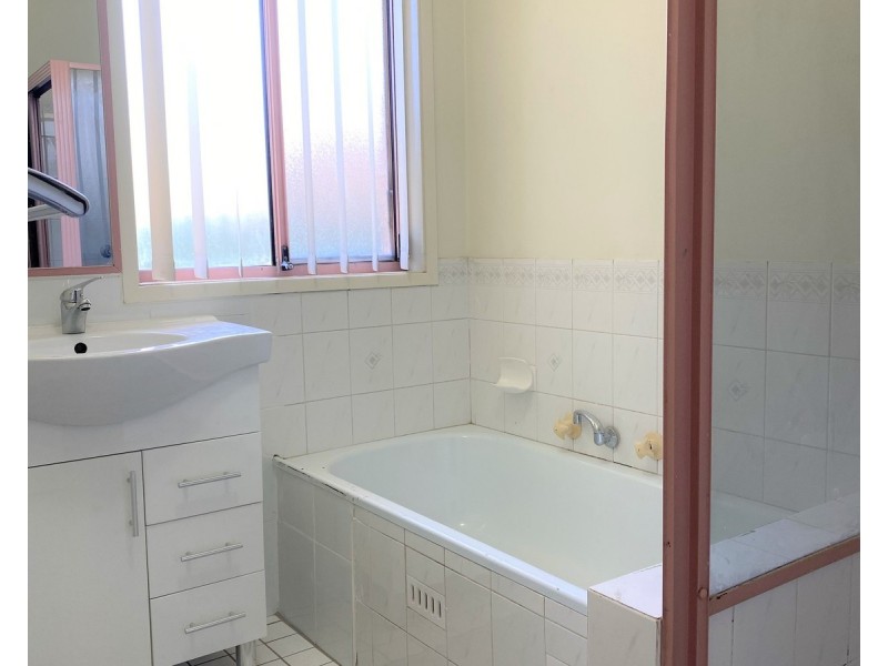 13/62 Myall Road, Casula NSW 2170