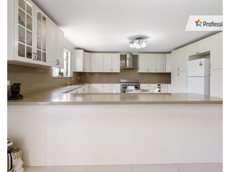 22 Guise Avenue, Casula NSW 2170